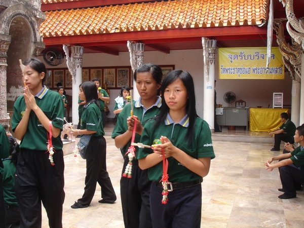 ../Picture/2551/Picture 067_resize_resize.jpg